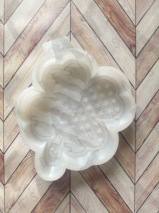 American Flag Clover Mold